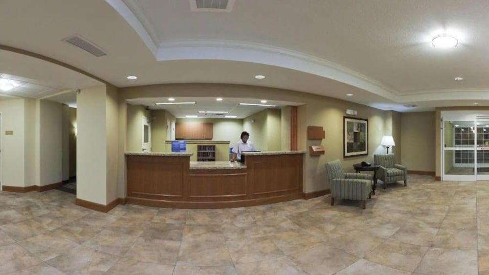 Candlewood Suites Indianapolis East By Ihg Exterior foto