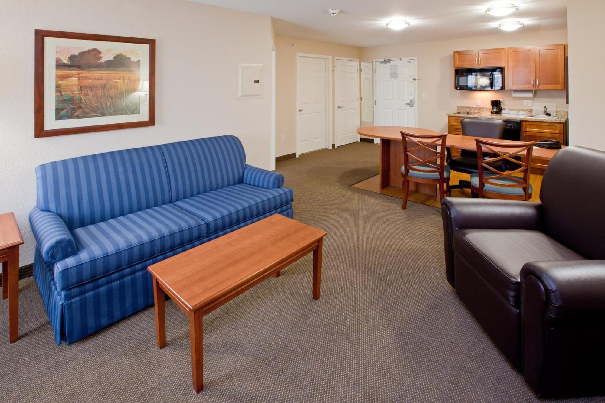 Candlewood Suites Indianapolis East By Ihg Exterior foto