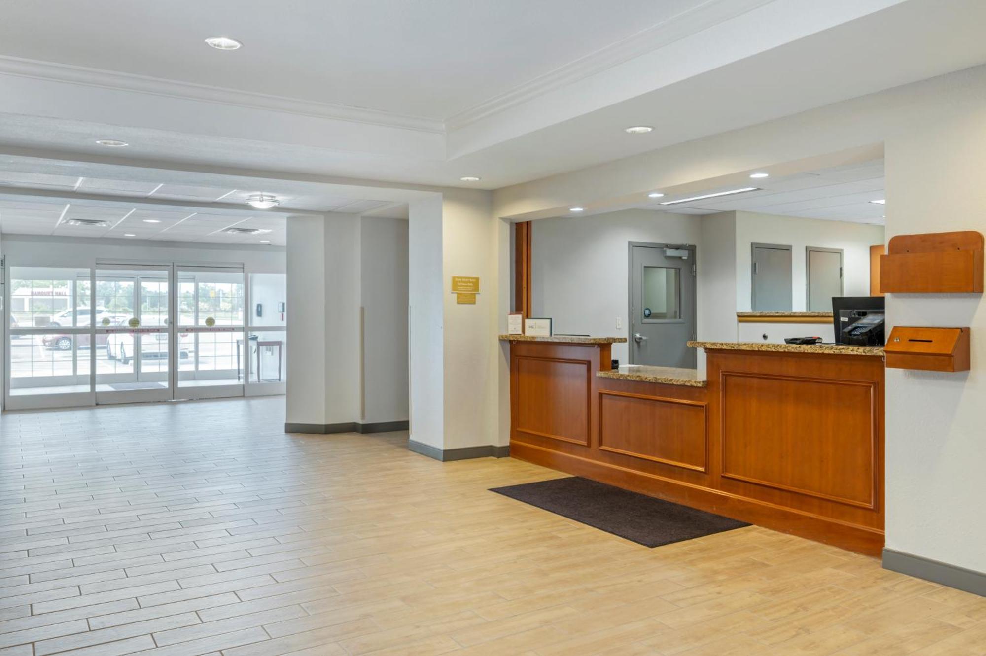Candlewood Suites Indianapolis East By Ihg Exterior foto