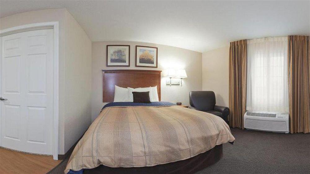Candlewood Suites Indianapolis East By Ihg Exterior foto